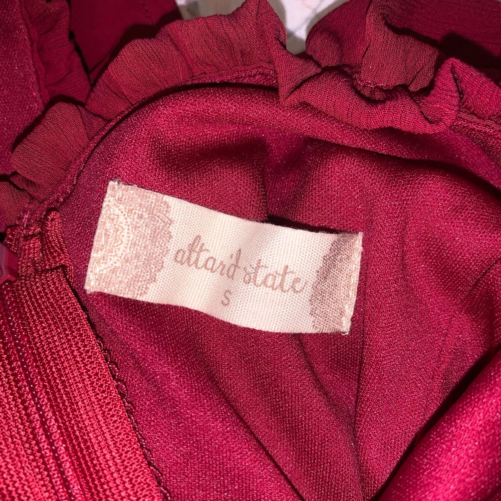 Altar’d State burgundy “Schuyler Dress” size small. Never worn. - Picture 3 of 4